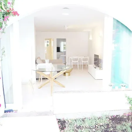 Mar Y Playa Sea Views 酒店